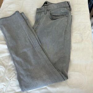 Banana Republic Men’s slim gray jeans 30 x 32